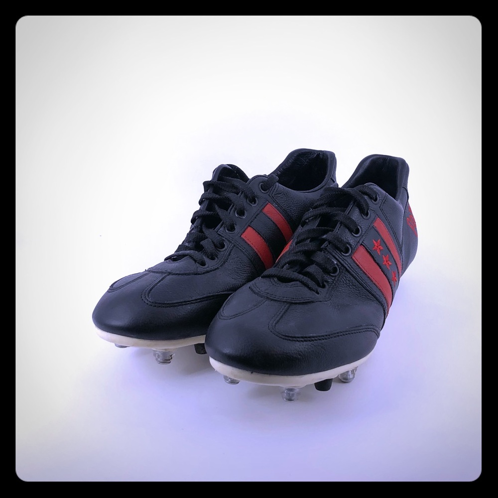 Pantofolo d oro soccer shoes